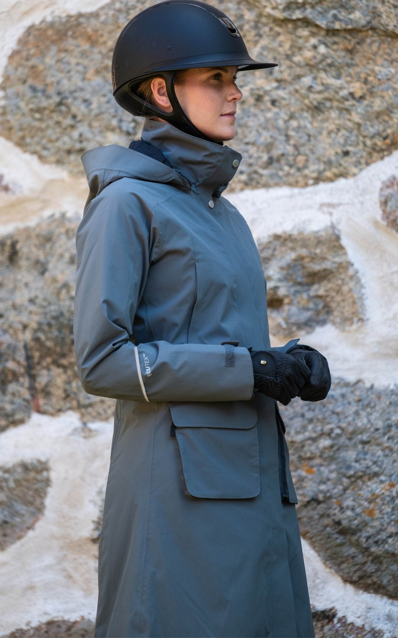 Nova Raincoat - SageStierna UK