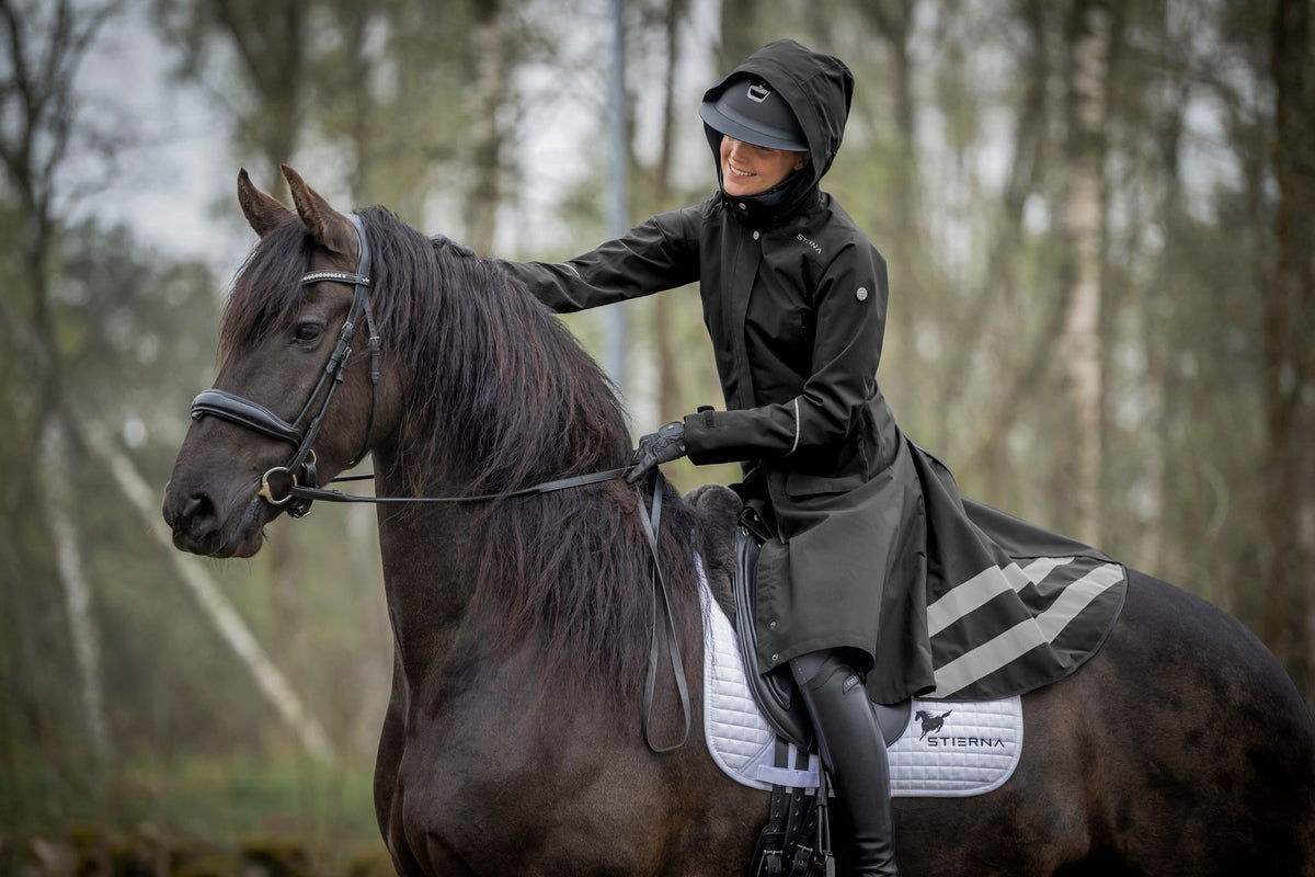 Nova Rain Coat - BlackStierna UK