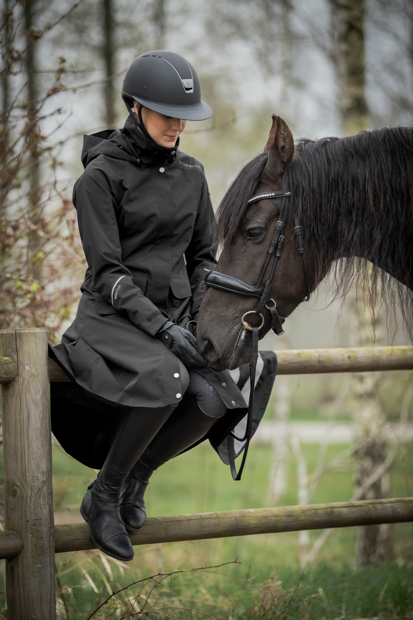 Nova Rain Coat - BlackStierna UK